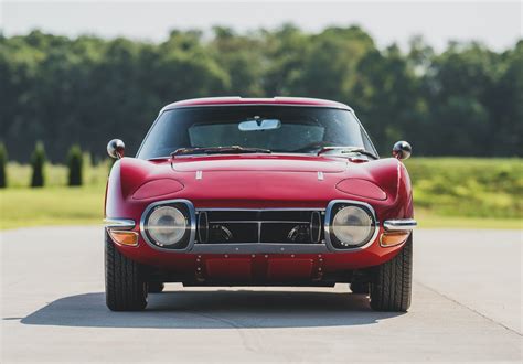 The Beautiful Toyota 2000GT - The First Million Dollar Japanese Sports Car