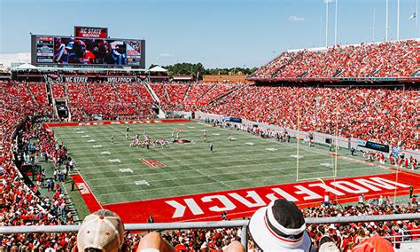 NC State’s Renovated Carter-Finley Stadium Debuts Giant New Videoboard ...