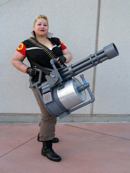 TF2 Heavy Cosplay | Team fortress, Tf2 cosplay, Team fortress 2