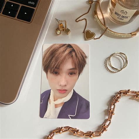 photocard collection aesthetic jewelry rose gold jisung nct dream Jisung Nct, Photocard, Nct ...