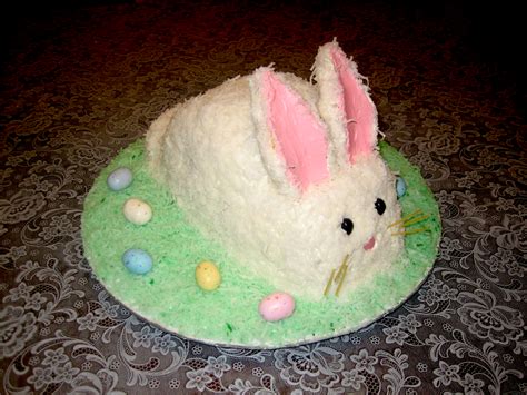 how to make a bunny cake with round cake pans