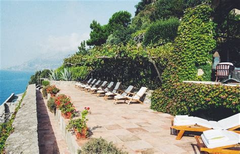 Live Like A King At This Incredible Airbnb On The Amalfi Coast - Airows