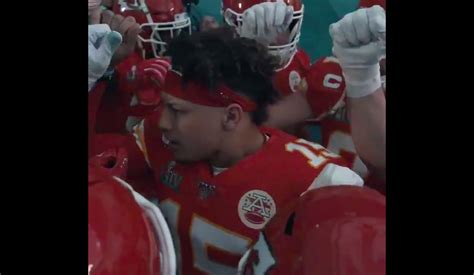 Chiefs QB Patrick Mahomes Gave His Teammates An Awesome Pregame Speech - Daily Snark