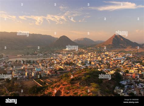 Aerial view pushkar india hi-res stock photography and images - Alamy