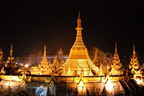 Sule Pagoda - The Humble Gem in Yangon, Myanmar