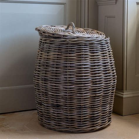 Large Rattan Lidded Laundry Basket | Laundry basket with lid, Laundry ...