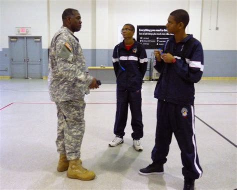 Seeing double: Missouri twins join Army National Guard > National Guard > Article View