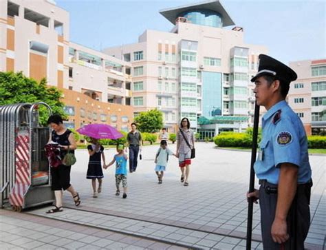 School Security Guard Services at Best Price in Delhi - ID: 5732864 | Ashish Security Service ...