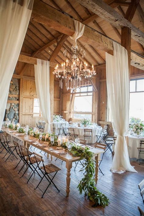 20 Gorgeous Rustic Country Barn Wedding Decoration Ideas