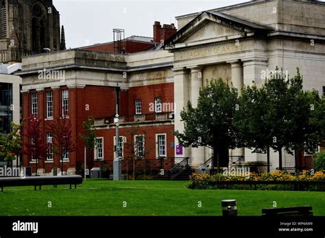 Manchester University Campus High Resolution Stock Photography and ...