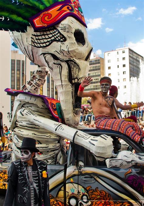 Day of the Dead Parade in Mexico City. Editorial Photography - Image of colorful, mexico: 91457222