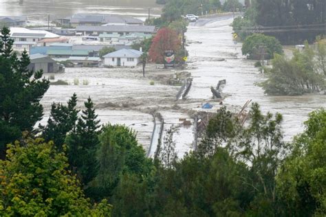 Three Dead In New Zealand Cyclone | IBTimes