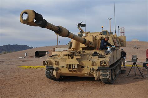 The United States will begin supplying M-109A6 "Paladin" self-propelled howitzers to Taiwan in ...