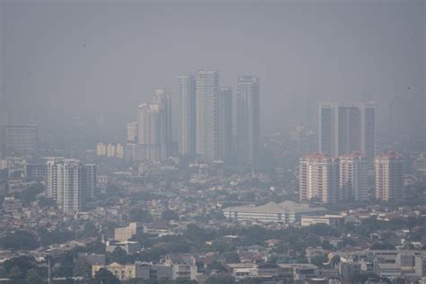 Kualitas Udara Jakarta Peringkat Lima Terburuk Dunia Pagi Ini ...