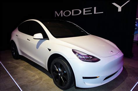 Tesla Model Y deliveries are expected to begin in March | Electric Hunter