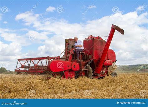 A Old Vintage Massey Ferguson Combine Harvesters Editorial Photo - Image of landscape ...