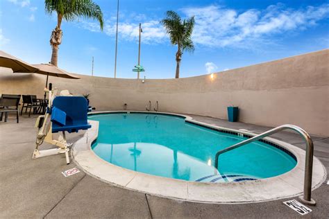 La Quinta Inn & Suites by Wyndham San Diego Mission Bay | San Diego, CA Hotels