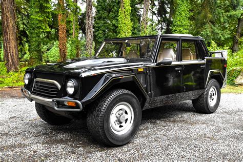 4k-Kilometer 1989 Lamborghini LM002 for sale on BaT Auctions - sold for ...