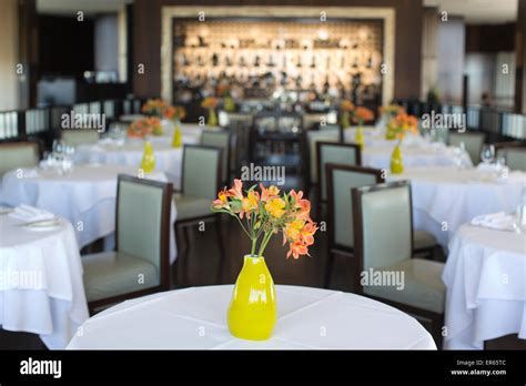 Galvin at Windows, Michelin Star Restaurant, Park Lane, London, England, UK Stock Photo - Alamy