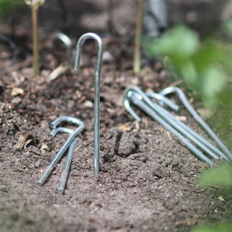 Steel Ground Pegs - Harrod Horticultural (UK)