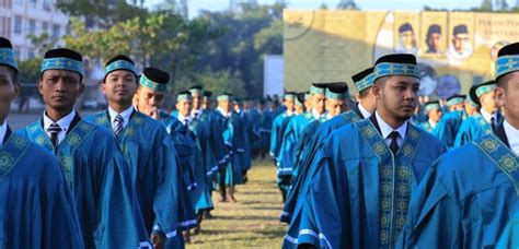 UNIDA Gontor Gelar Wisuda dengan Peserta Terbanyak Sepanjang Sejarah - gontornews.com