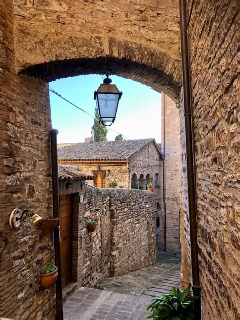 9 Beautiful Towns And Villages In Umbria Italy