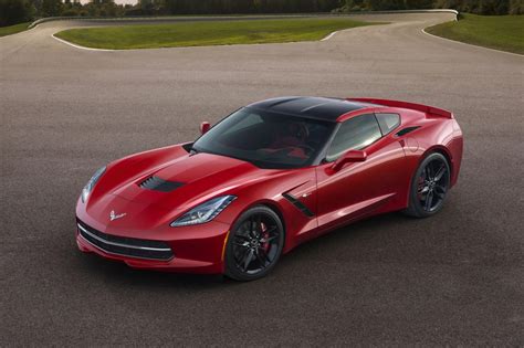 2014 Corvette Stingray Z51 performance specifications | machinespider.com