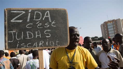 Thousands Protest Burkina Faso ‘Coup’