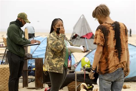 How L.A. finally cleared most Venice Beach homeless camps - Los Angeles ...