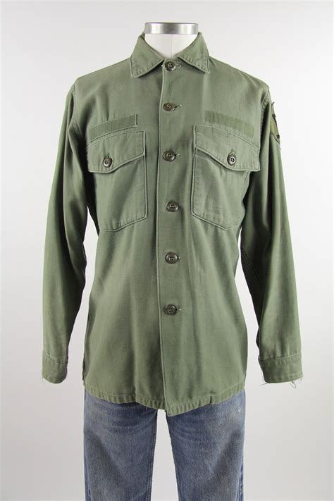 Men's Military Shirt Vintage Green Army Long Sleeve Distressed Shirt Size Medium