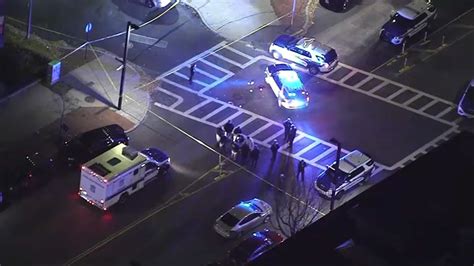 Two injured in Roxbury stabbing – NBC Boston