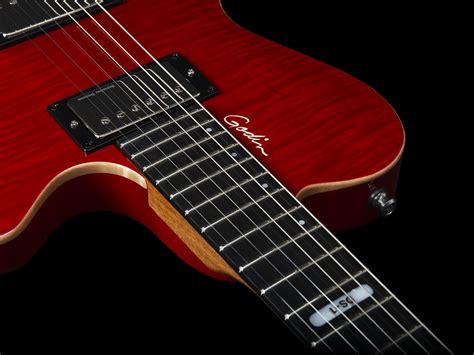 NAMM 2019: Godin Guitars debuts Daryl Stuermer DS-1 signature model