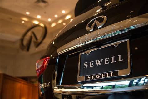 Sewell INFINITI of Dallas Pre-Owned : Dallas, TX 75209 Car Dealership, and Auto Financing ...