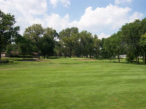 White Pines Golf Club in Bensenville - Chicago Golf Report