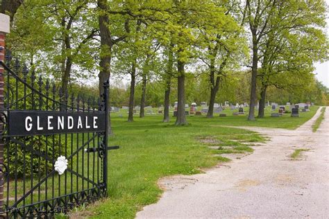 Glendale Cemetery - Montgomery County, Illinois