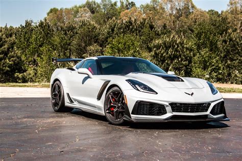 2019 Chevrolet Corvette ZR1: A comfortable, 755-horsepower thrill ride ...