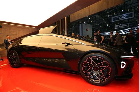 Aston Martin Lagonda Vision Concept Looks on Down the Road | Automobile ...