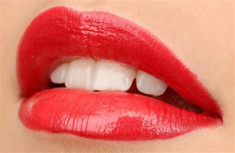 Upper Lip Twitching – Causes, Superstition and Treatment