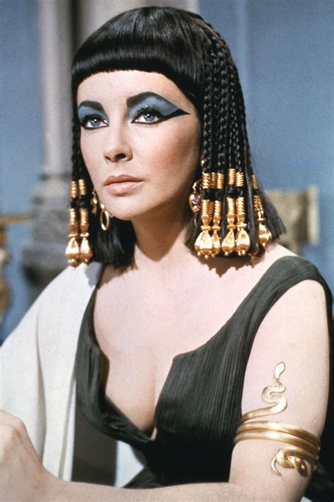 5 actress who played Cleopatra | Vogue France