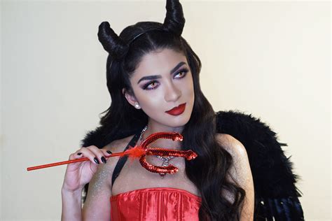 DEVIL HAIR HORNS, HALLOWEEN TUTORIAL - Sherry Maldonado