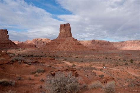 Valley of the Gods | Utah | Camping & Hiking - The Nomad Studio