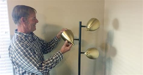 The Energy Challenge Installs Free Energy-Saving LED Light Bulbs in 5,000th Home in Central ...