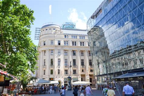 Budapest city center editorial stock photo. Image of building - 116183768