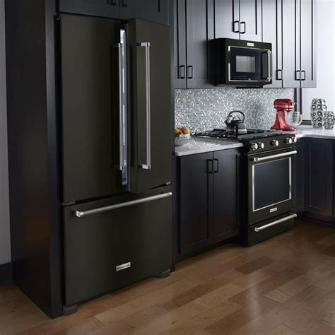 Home Trend: Black Stainless Steel Appliances — The Family Handyman ...