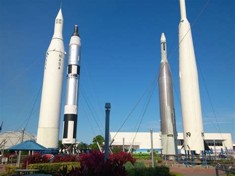 ROCKET GARDEN (10) - Photo de NASA - Let's go to Florida