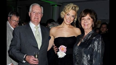 Hannah Waddingham Husband: Is She Married To Gianluca?