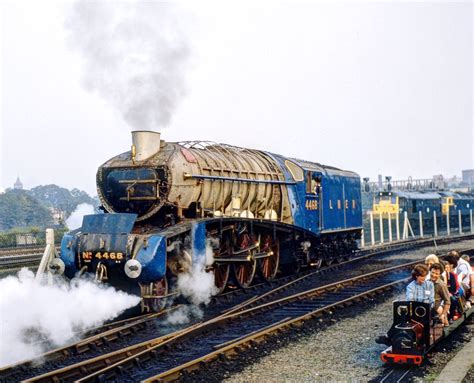 LNER 4468 Mallard Steam test York 1986 by Peter Brabham | Flickr