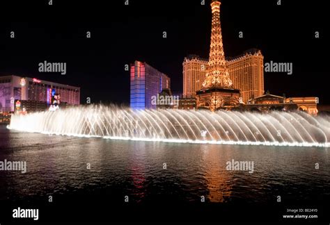 The Fountains of Bellagio water show at night, Bellagio Hotel, Las Vegas, Nevada Stock Photo - Alamy