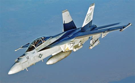 ALERT US Navy F/A-18E Super Hornet crashed into the Philippine Sea - AIRLIVE