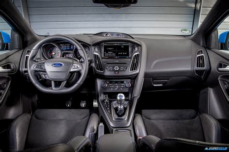 2016-Ford-Focus-RS-interior-view-03.jpg | Ford Fiesta Forum